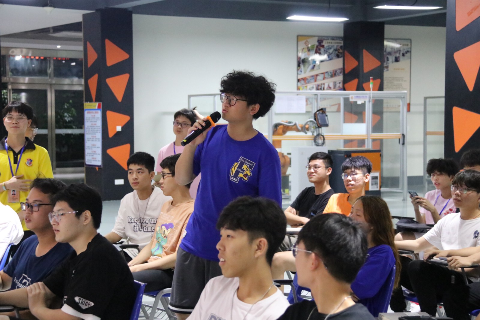 参赛人员1.jpg
